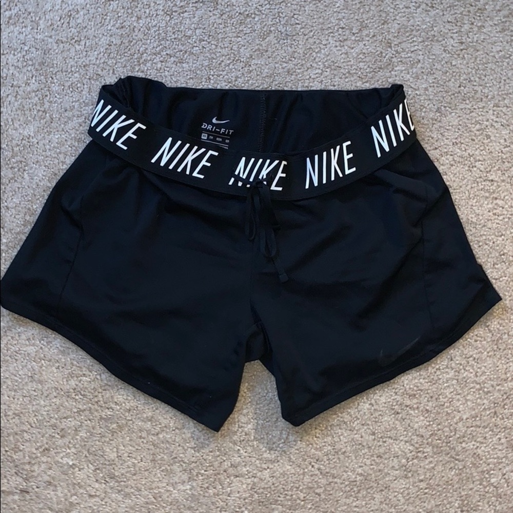Nike Women’s Dry Training Shorts